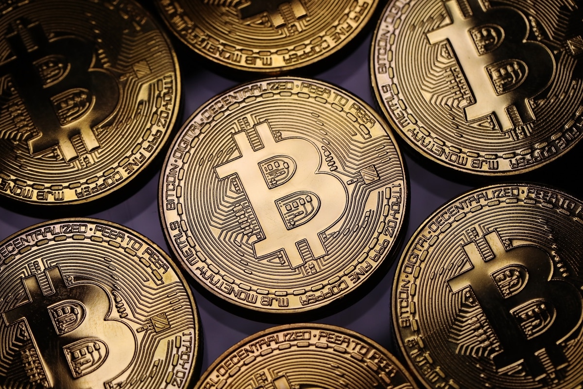 Bitcoin believers maintain view it could find institutional buy-in despite FTX chaos • Grace Newz