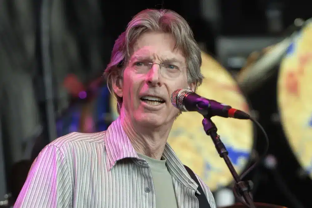 Phil Lesh, Grateful Dead Bassist and Rock Legend, Dies at 84